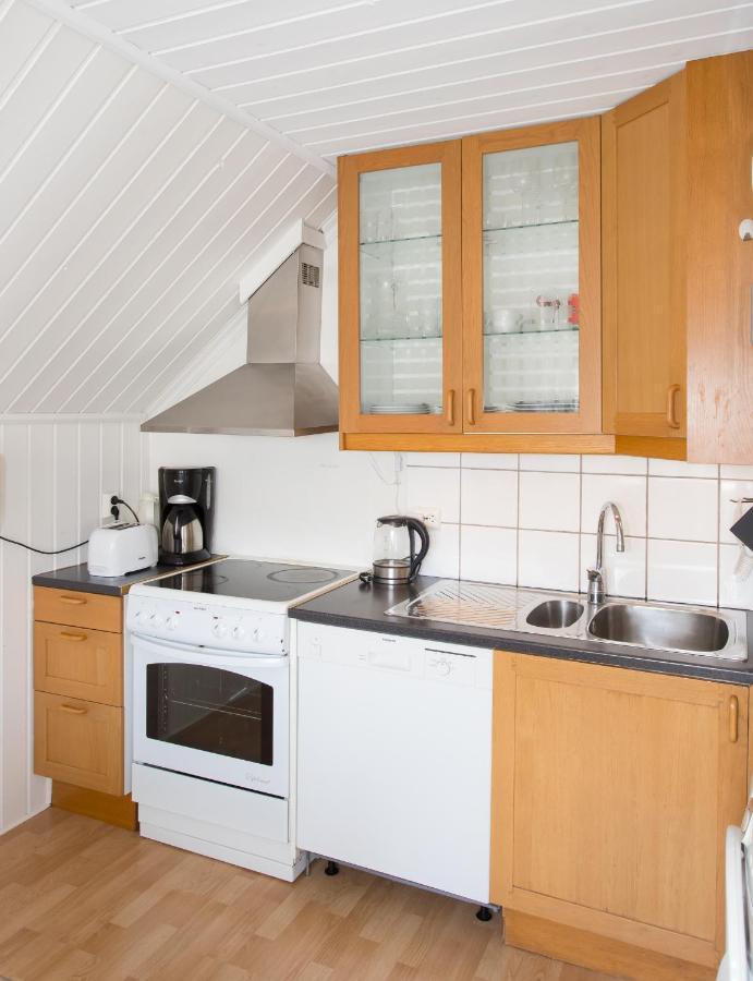 Mandal Apartment Mit Moeglichkeit Ein Boot Zu Benutzen Und Angeln Eksteriør billede