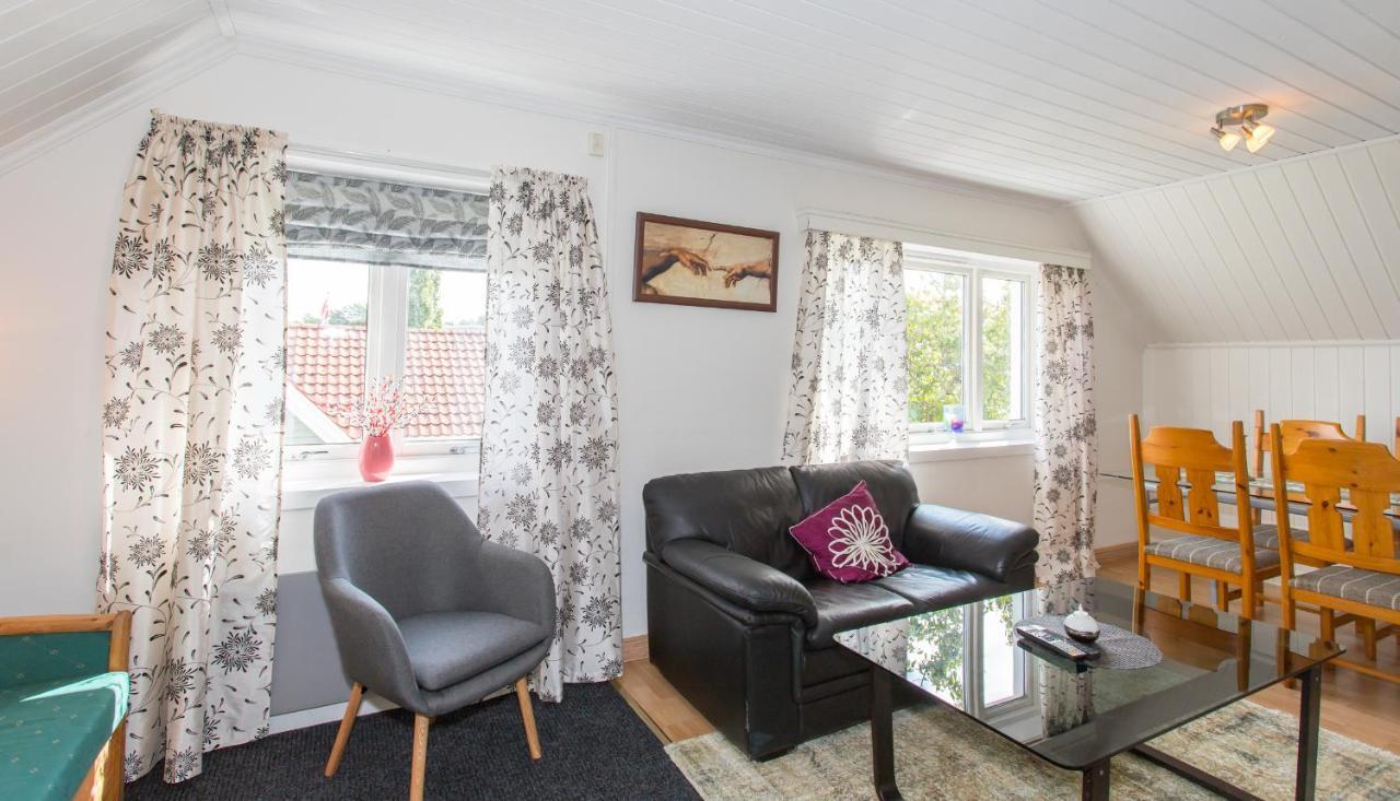 Mandal Apartment Mit Moeglichkeit Ein Boot Zu Benutzen Und Angeln Eksteriør billede