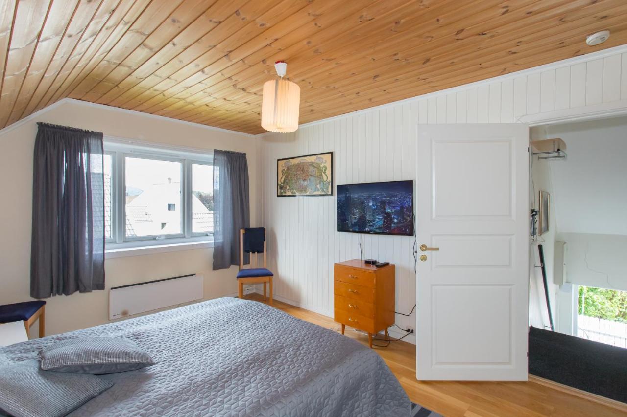 Mandal Apartment Mit Moeglichkeit Ein Boot Zu Benutzen Und Angeln Eksteriør billede
