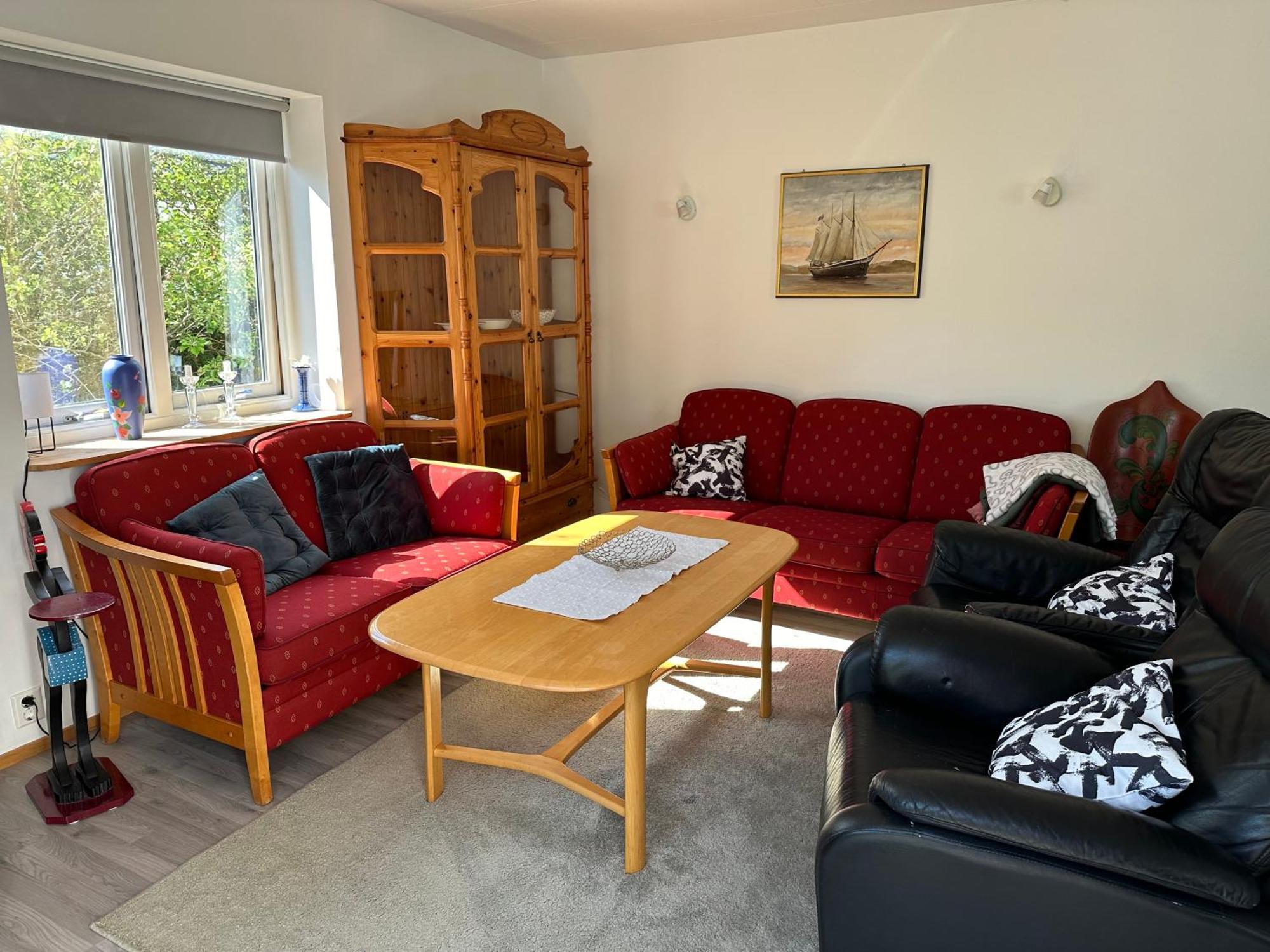 Mandal Apartment Mit Moeglichkeit Ein Boot Zu Benutzen Und Angeln Eksteriør billede